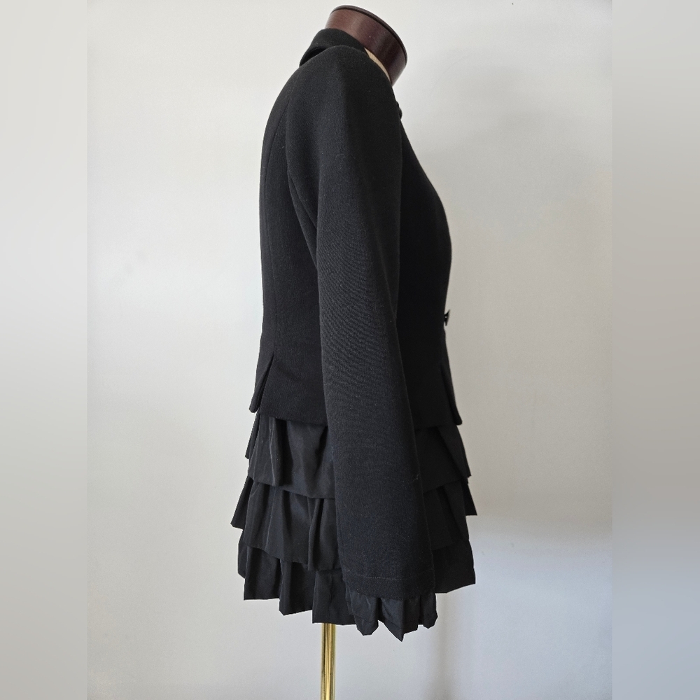 ECOLOR Black Double-Breasted Women's Jacket With Ruffle Bottom And Cuffs. Medium - Picture 6 of 14